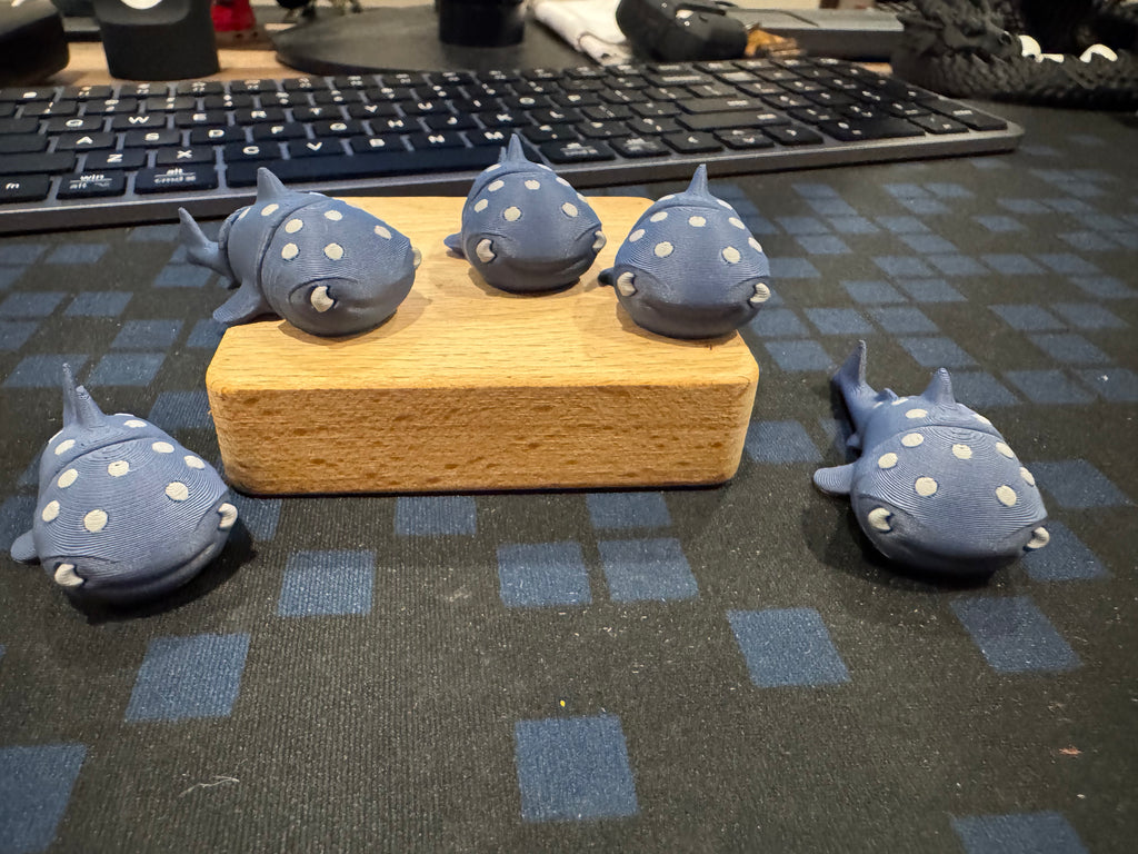 Flexi Whale Shark Wigglenest Mini Wigglenest