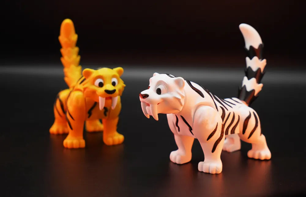 Saber-toothed & Diorama